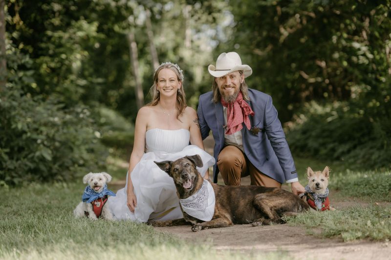 Bride, event planning, weddings, wedding venue, barn wedding